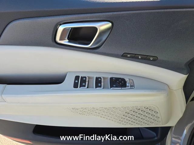 2026 Kia Carnival EX - Photo 15
