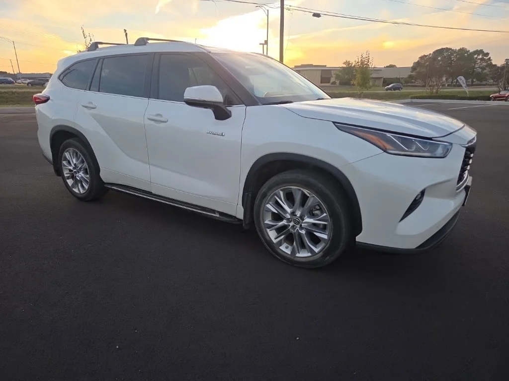 Used 2020 White Toyota Limited image 20