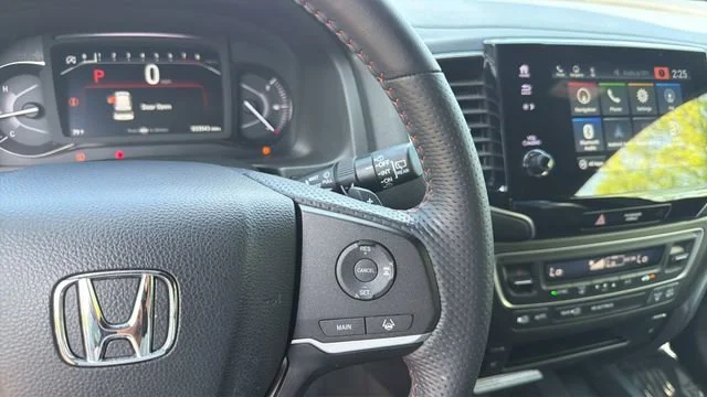 Used 2023 Black Honda AWD TrailSport image 29