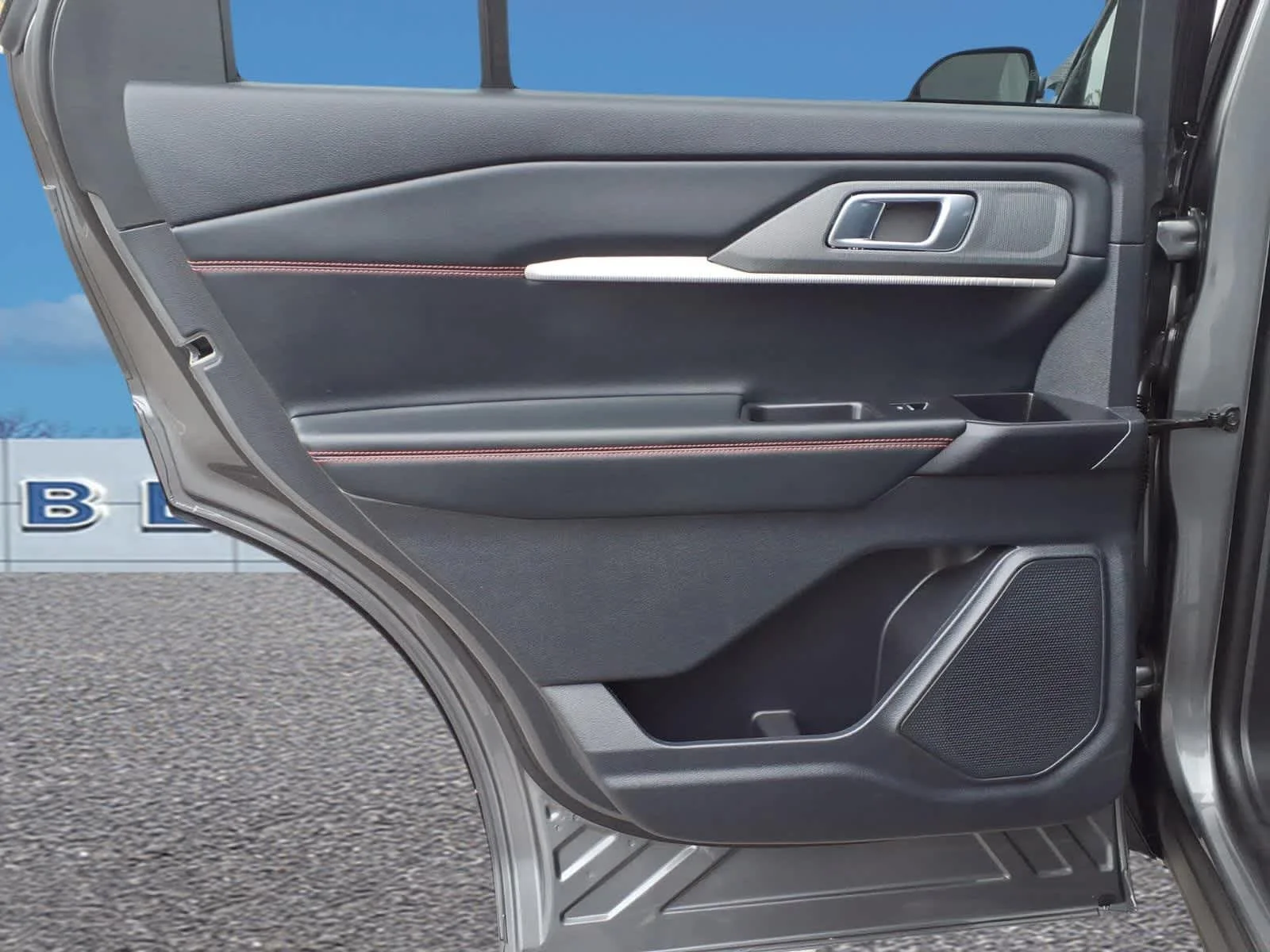 Used 2026 Carbonized Gray Metallic Ford ST-Line image 26