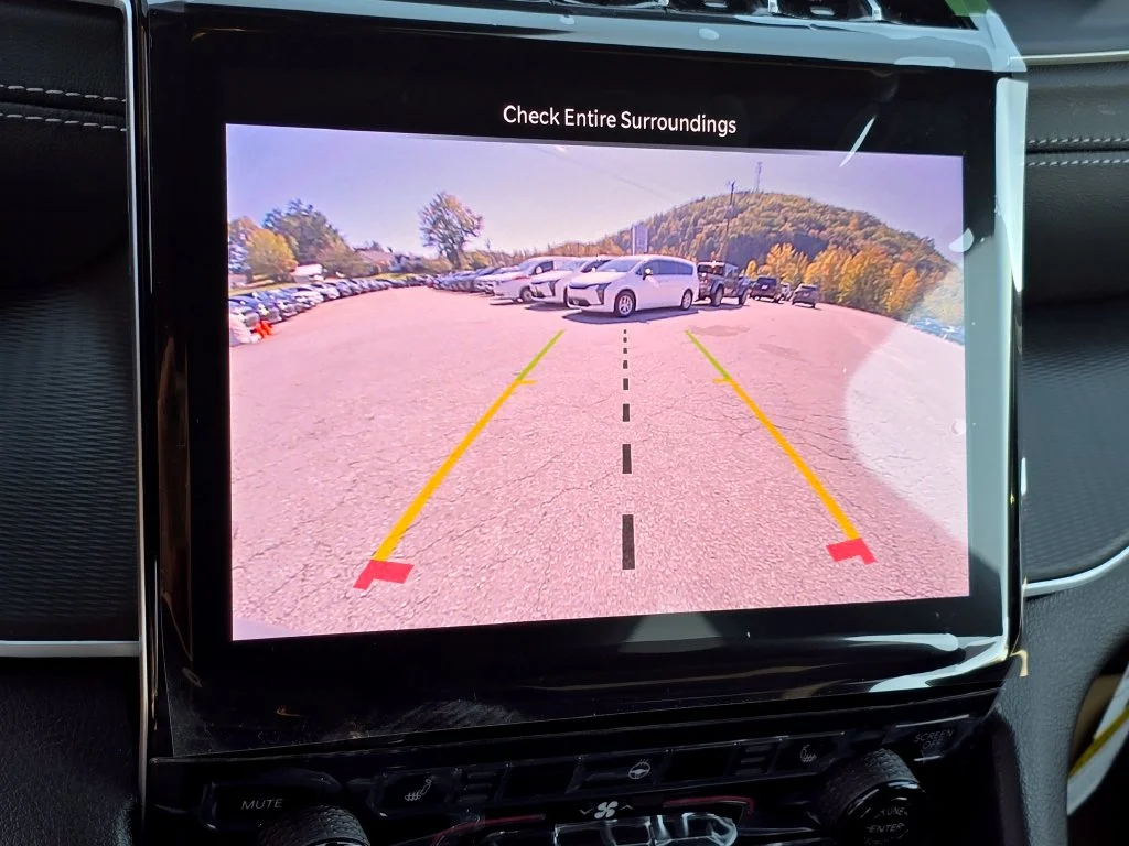 New 2027 Gray Jeep Laredo X image 9
