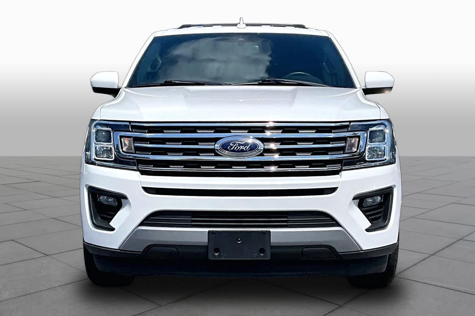 Used 2020 Star White Metallic Tri-Coat Ford XLT image 4