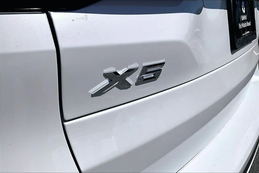 New 2026 BMW X5 xDrive40i 4D Sport Utility