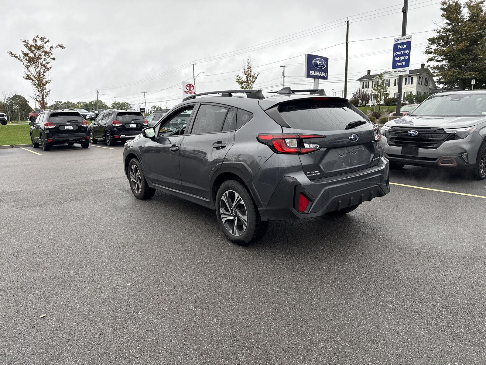 Used 2024 Magnetite Gray Metallic Subaru Premium image 5