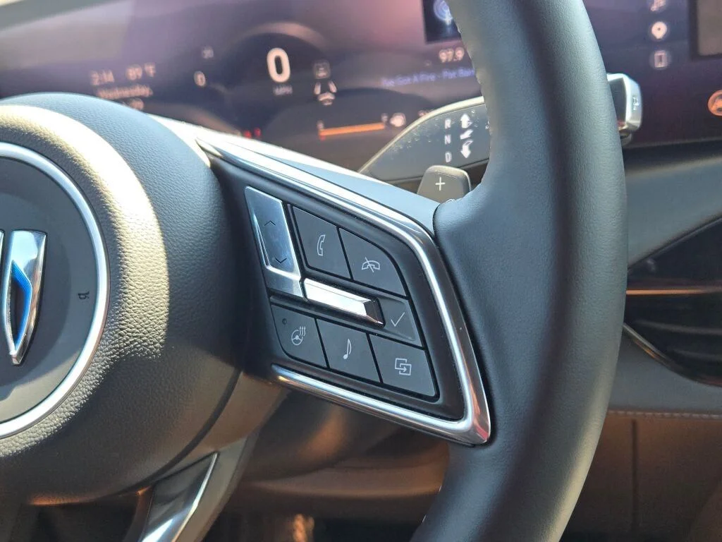 Used 2026 White Buick Preferred image 30