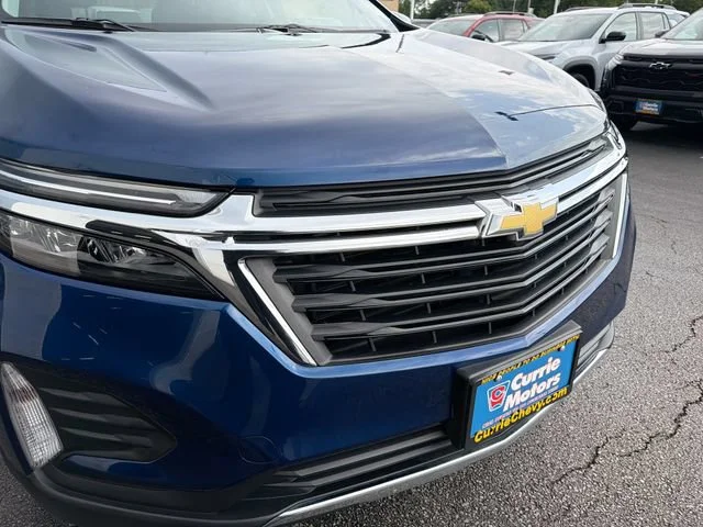 Used 2022 BLUE GLOW METALLIC Chevrolet LT image 21