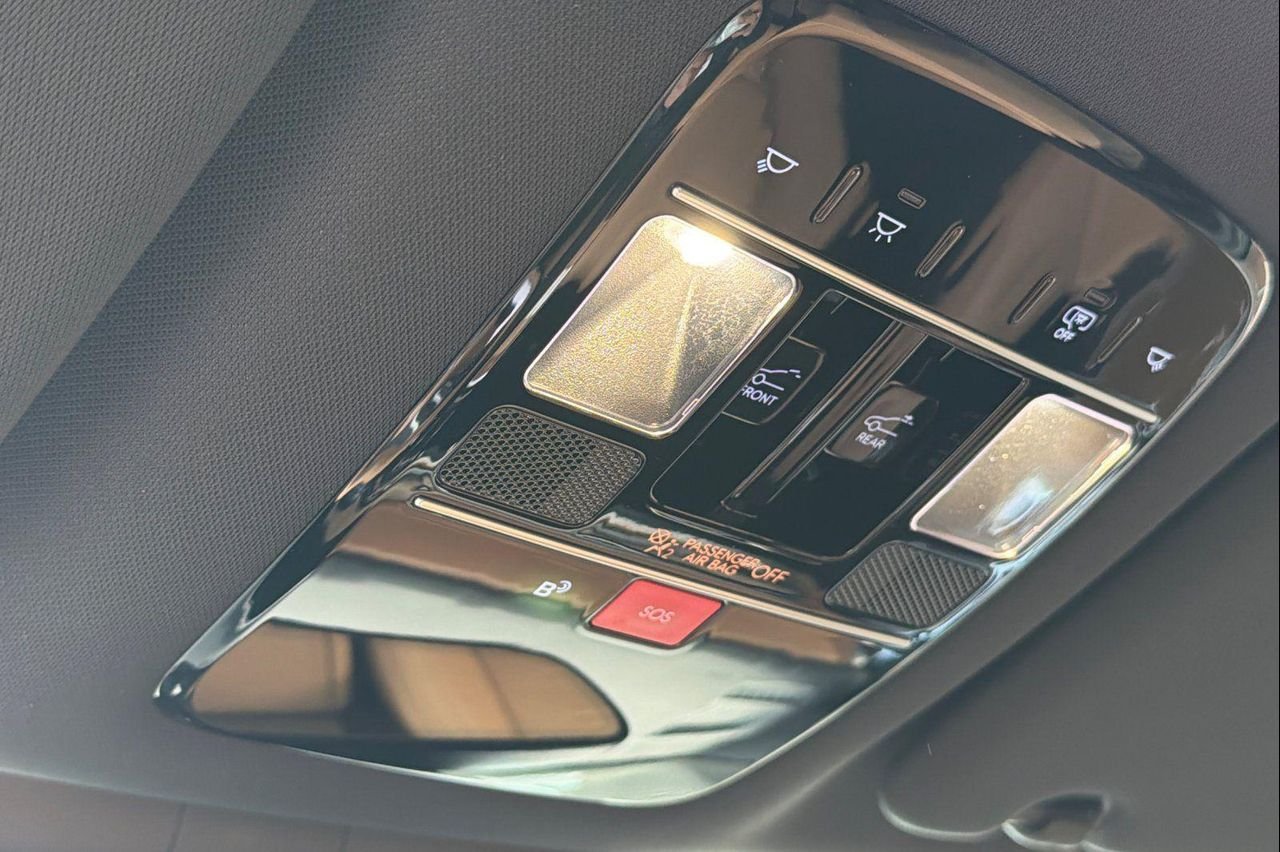 New 2026 Green Hyundai Limited AWD image 23