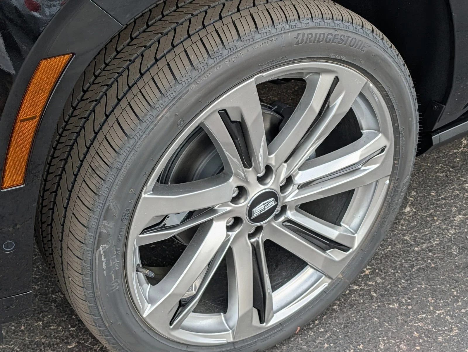 2026 Cadillac Escalade Sport - Photo 25
