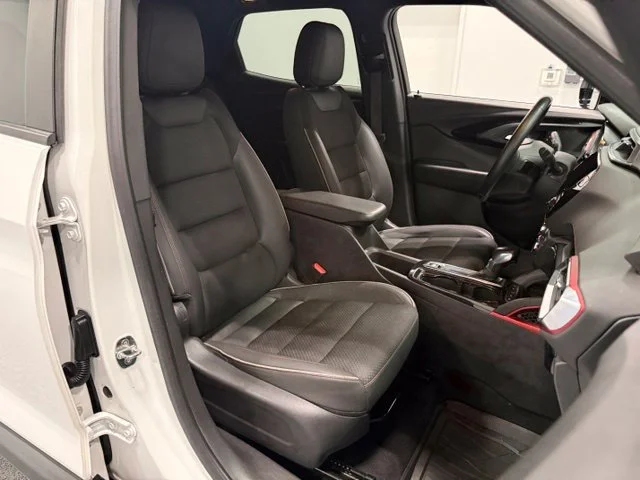 Used 2022 Beige Chevrolet RS image 37