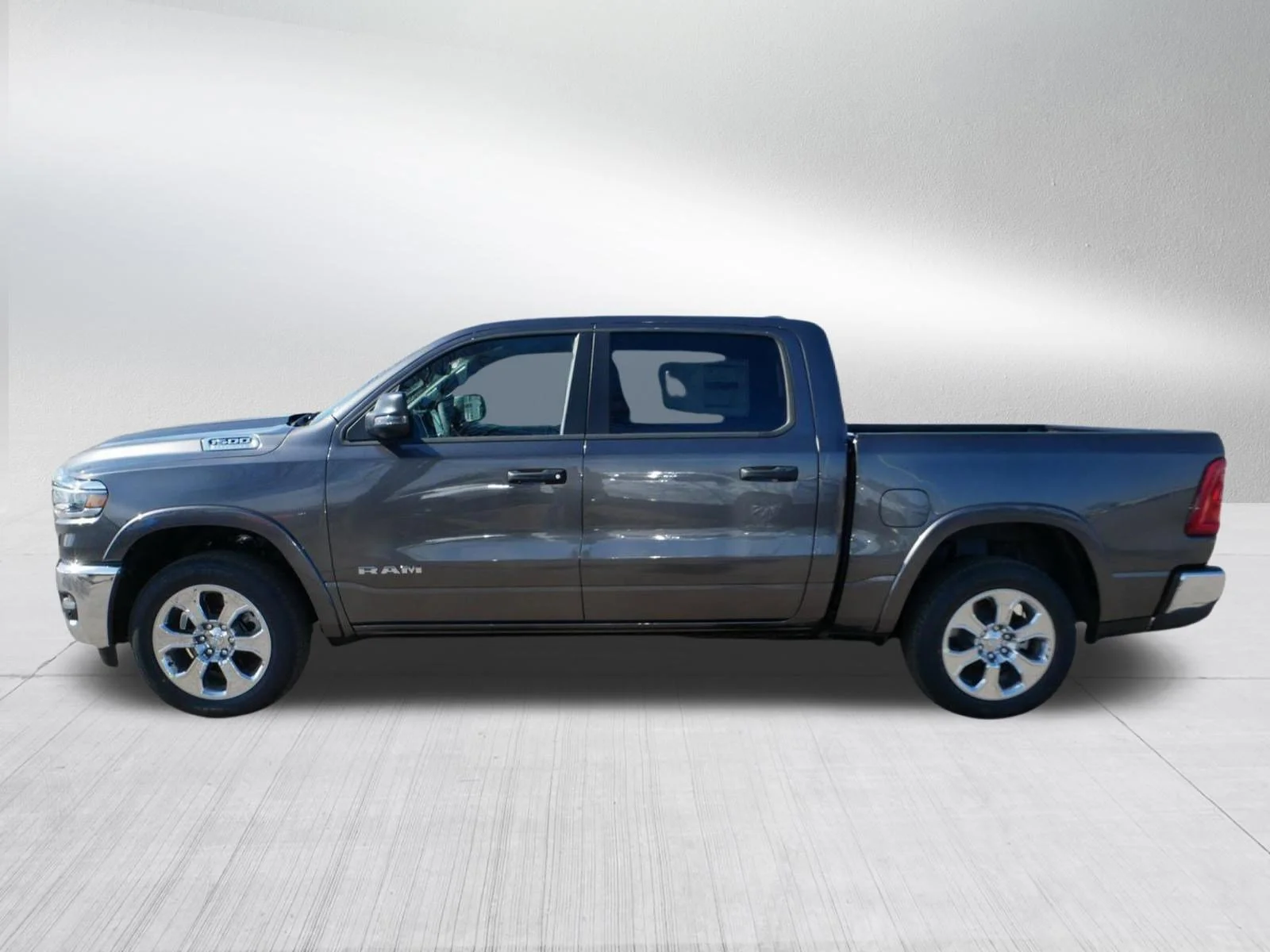 New 2026 Granite Crystal Metallic Clear-Coat Exterior Paint RAM Big Horn image 4