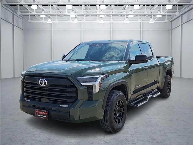 Used 2023 Army Green Toyota SR5 (A10) 4x4 CrewMax 6.5 ft. box 157.7 in. WB image 1