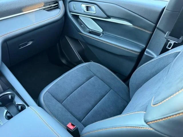 New 2026 Space White Metallic Ford Tremor® image 46