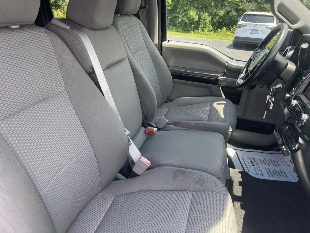 Used 2019 Red Ford XLT image 29