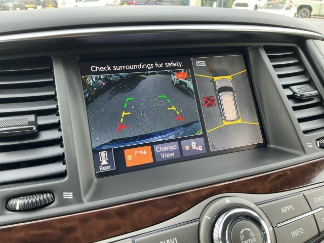 Used 2020 Blue Nissan SL image 16