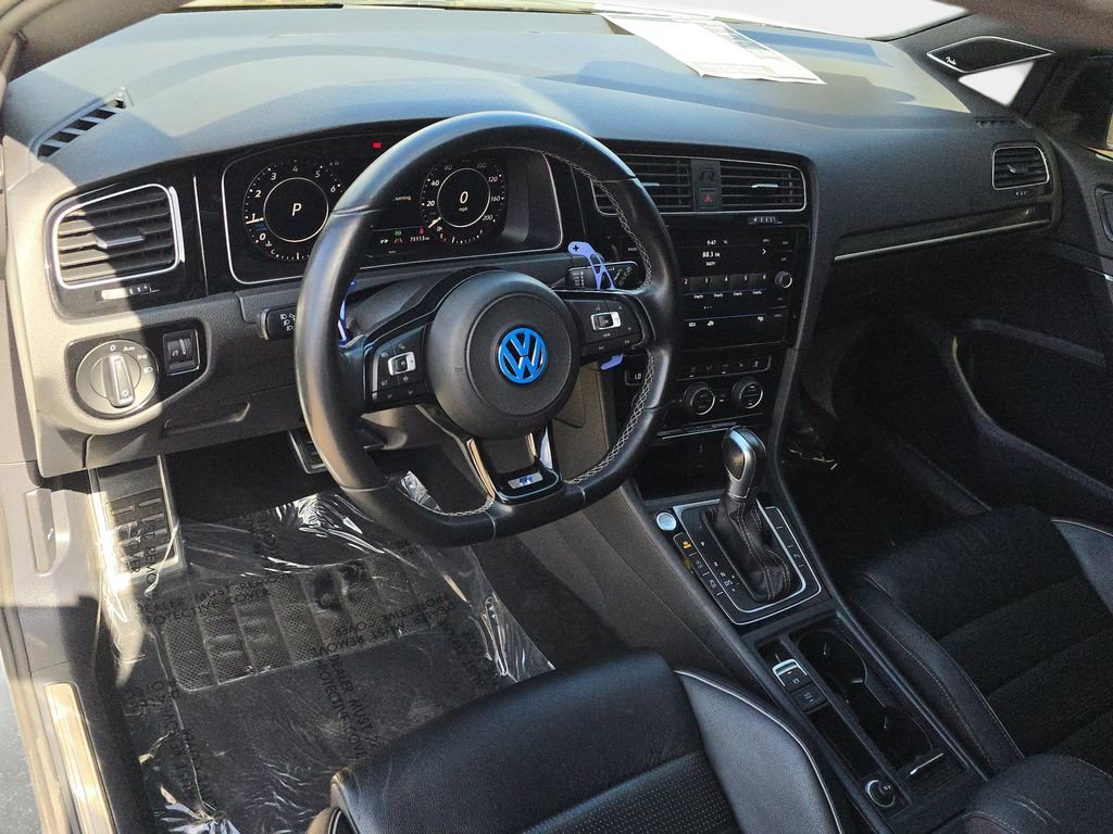 Used 2019 White Volkswagen DCC & Navigation 4Motion image 19