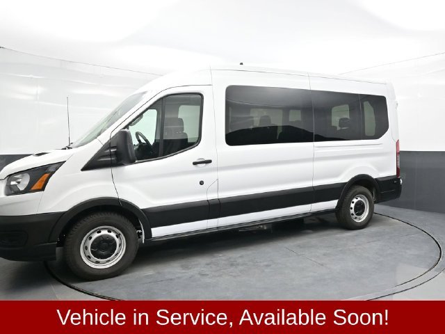 Used 2024 White Ford XL image 3