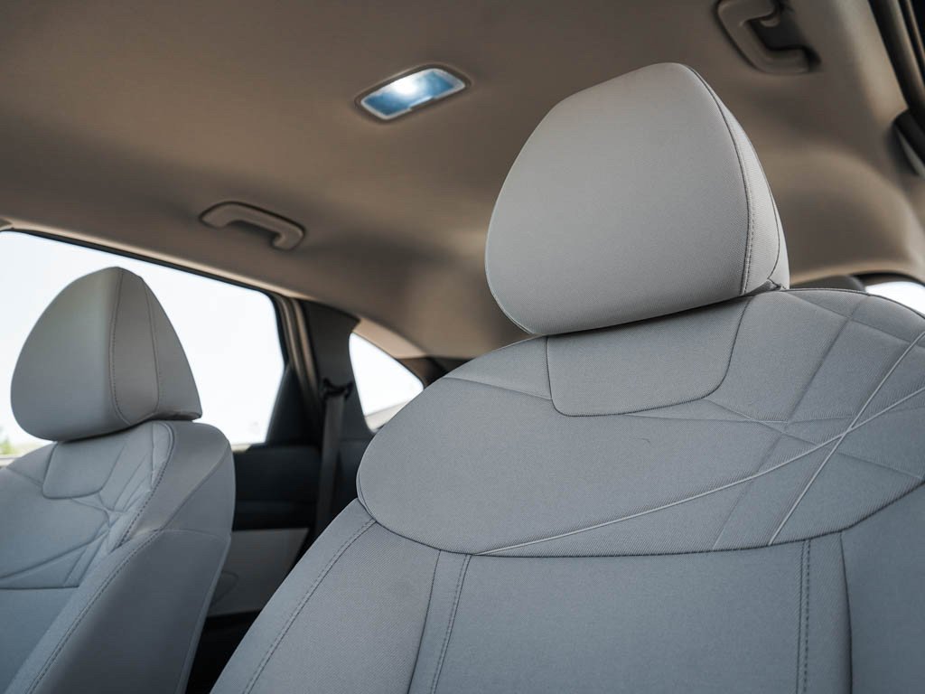 New 2026 Amazon Gray Hyundai Blue SE AWD image 18