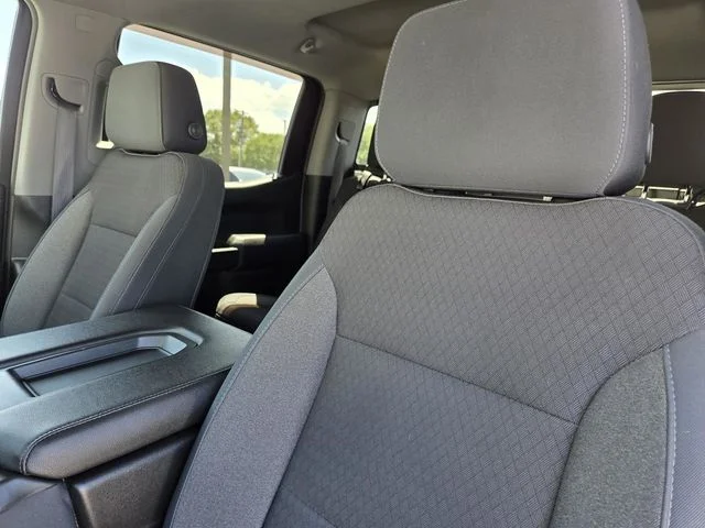 Used 2019 Summit White Chevrolet LT image 27