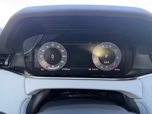 Used 2026 Black Land Rover Dynamic image 14