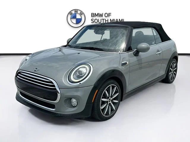 Used 2019 Gray MINI Signature image 3