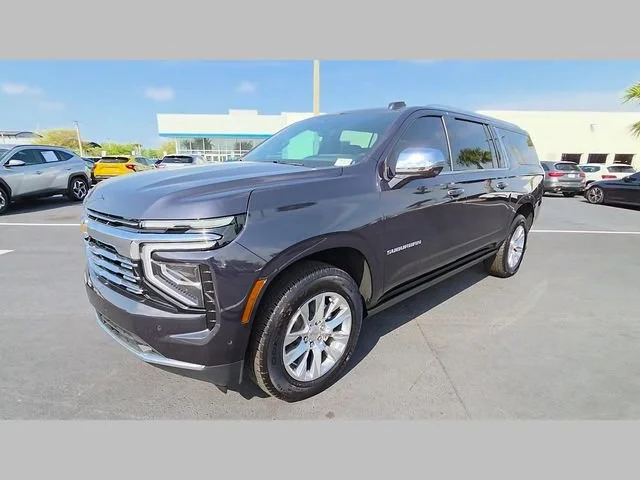 2025 Chevrolet Suburban Premier - Photo 30