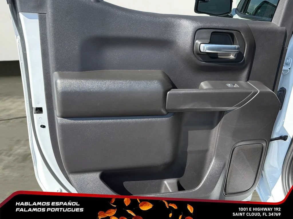 Used 2025 Summit White Chevrolet Custom Trail Boss image 23