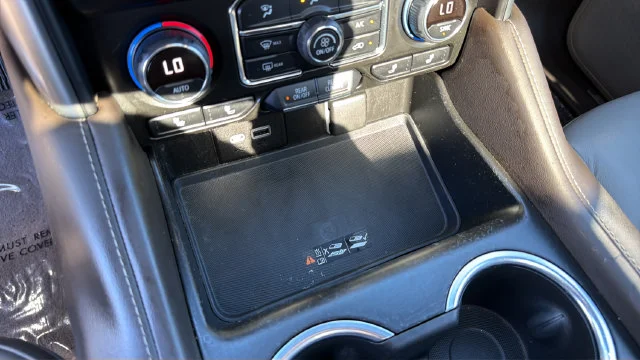 Used 2022 Beige Chevrolet Z71 image 41