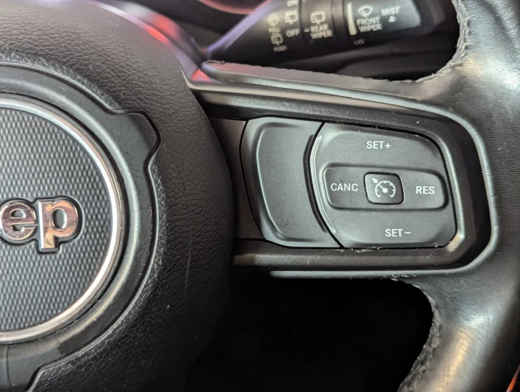 Used 2020 Red Jeep Unlimited Sport S image 40