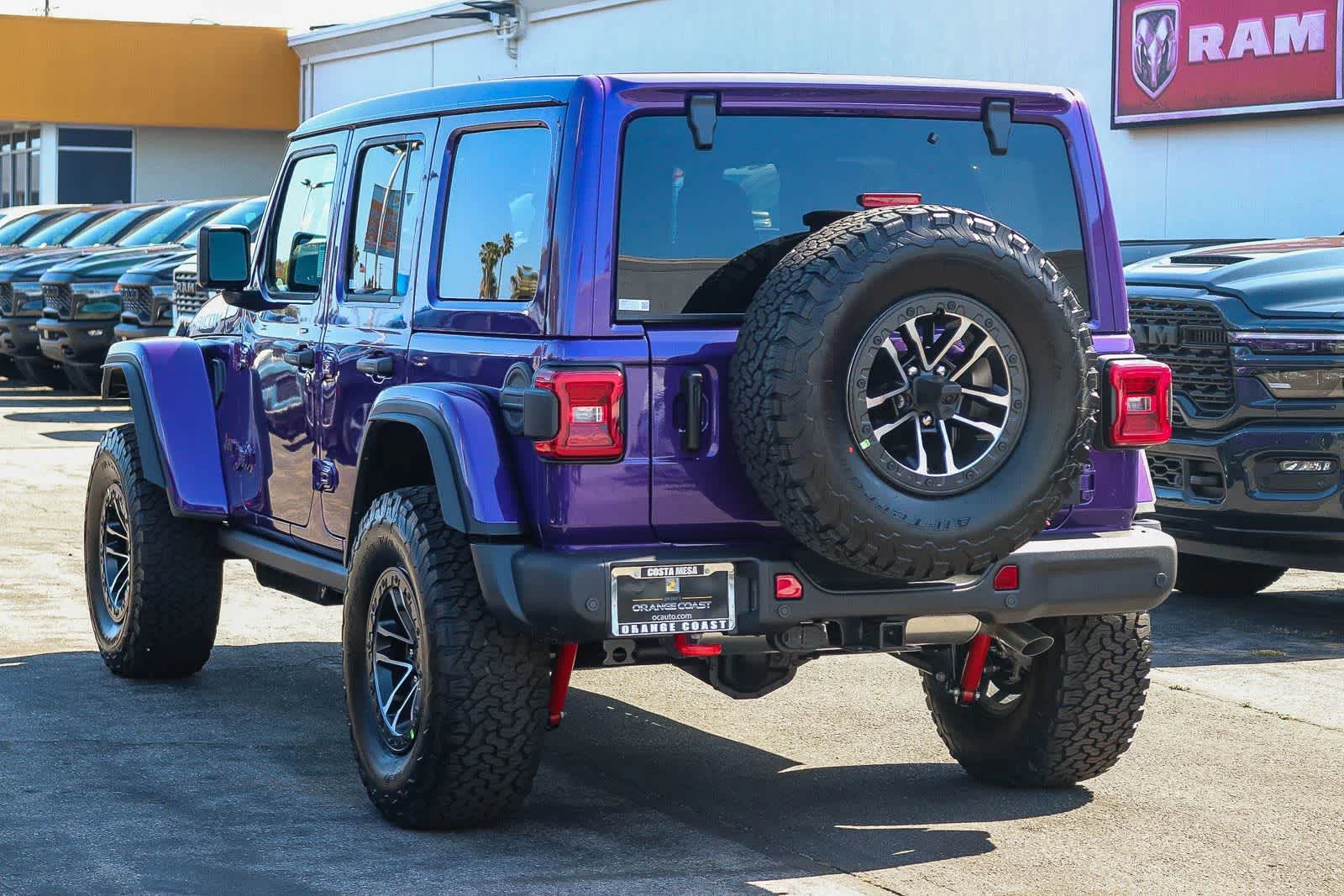 New 2026 Reign Exterior Paint Jeep Rubicon X image 6