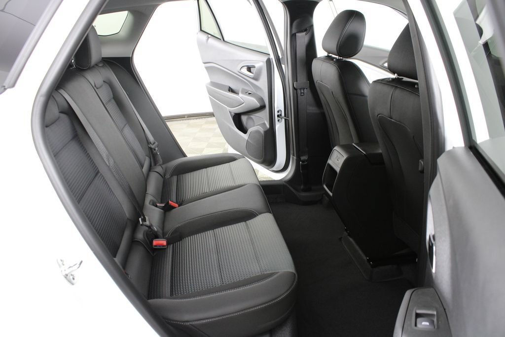 2026 Chevrolet Trax LT - Photo 13