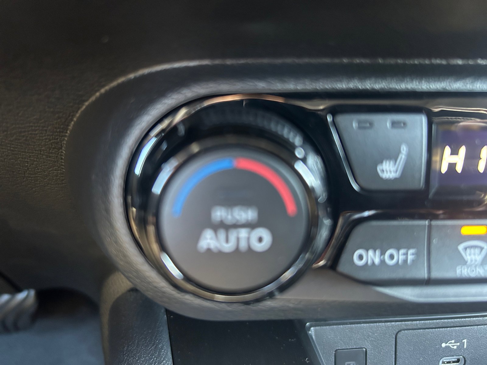 2026 Nissan KICKS SV AWD - Photo 25