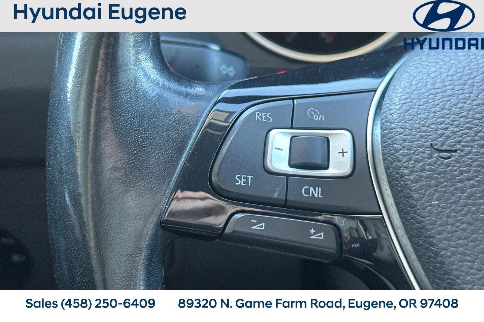 Used 2018  Volkswagen 2.0T SE image 31