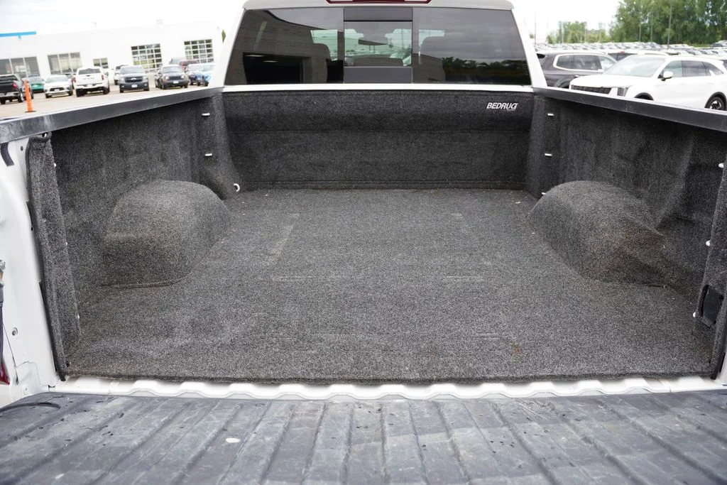 Used 2023 Iridescent Pearl Tricoat Chevrolet LTZ image 22