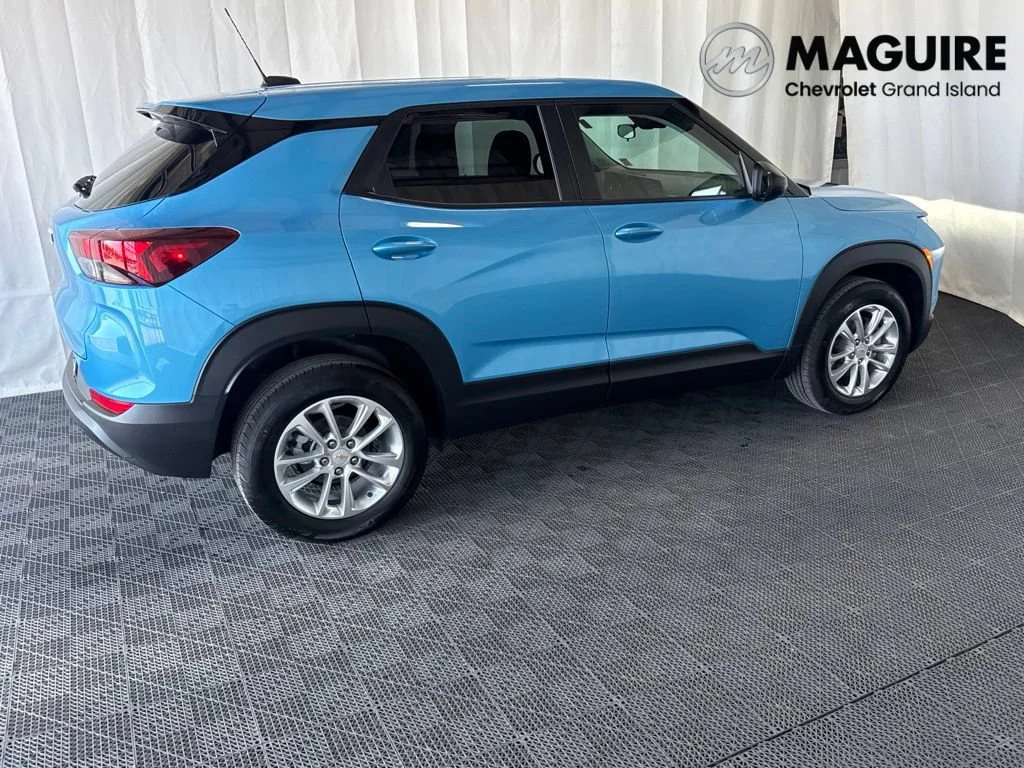 New 2026 Marina Blue Metallic Chevrolet LS image 2