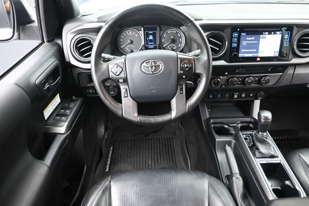 Used 2019 White Toyota TRD Off-Road image 12