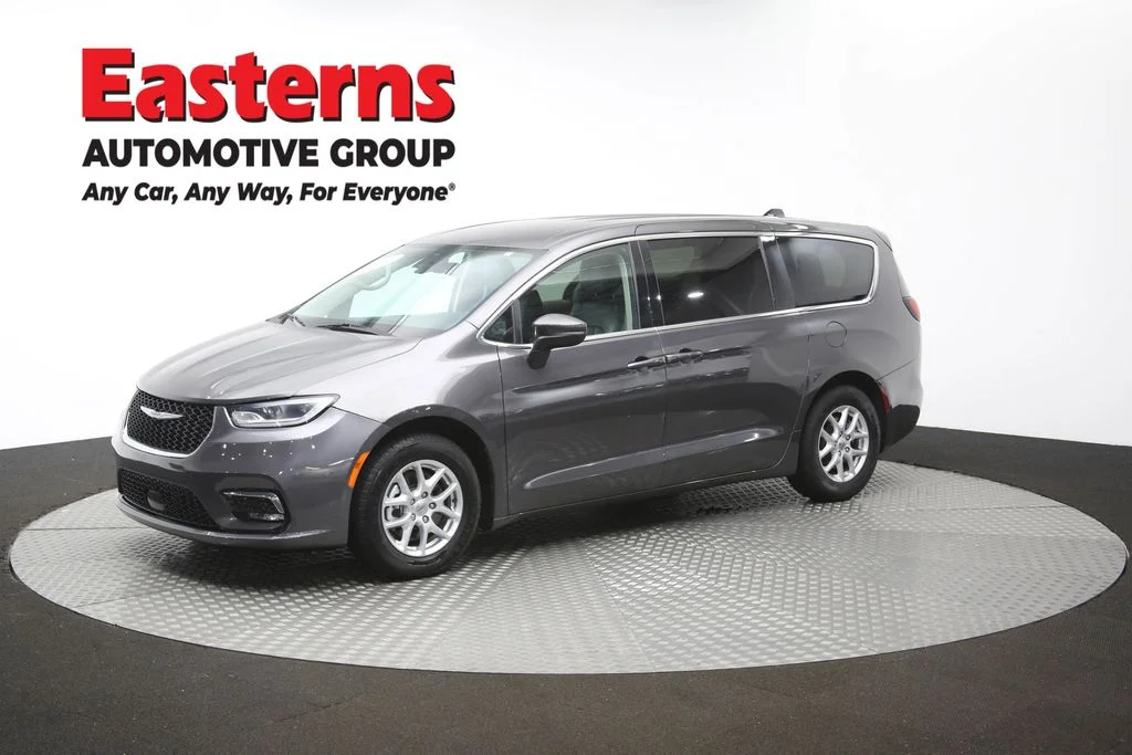 Used 2023 Gray Chrysler Touring L image 58