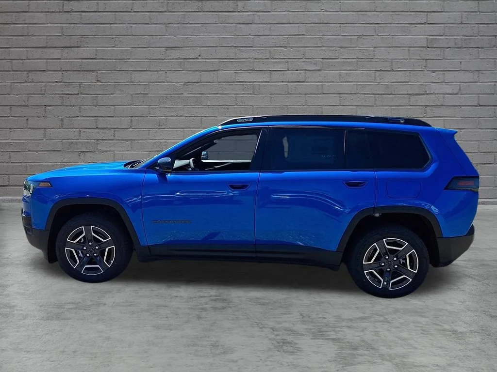 New 2026 Hydro Blue Pearlcoat Jeep Limited image 5