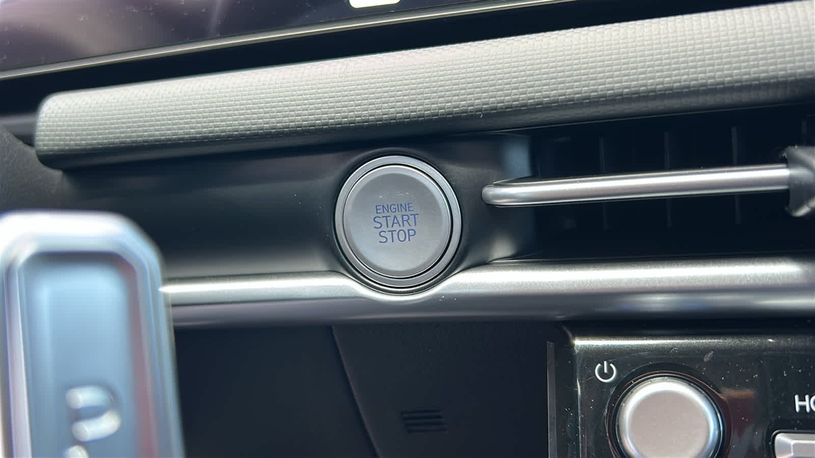New 2026 Creamy White Pearl Hyundai SEL AWD image 17