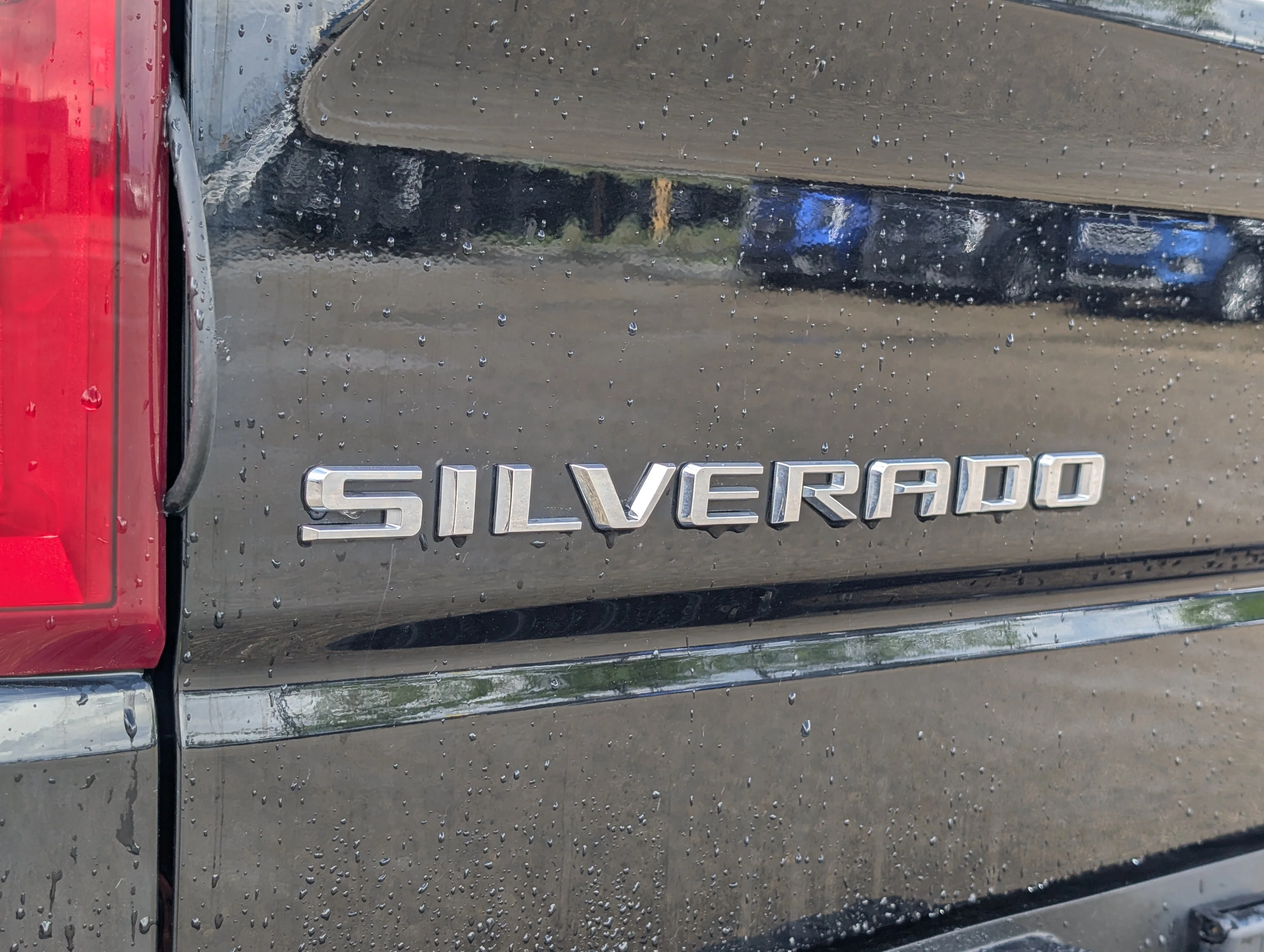 Used 2020 Black Chevrolet High Country image 15