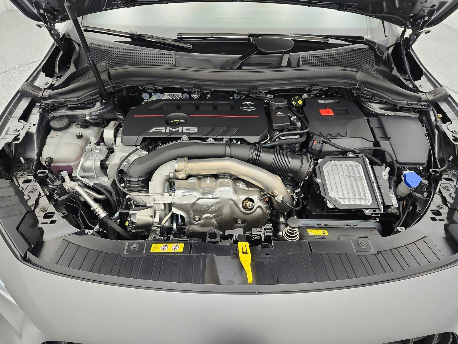 New 2026 MANUFAKTUR Mountain Grey Magno Mercedes-Benz AMG® GLA 35 4MATIC SUV image 12
