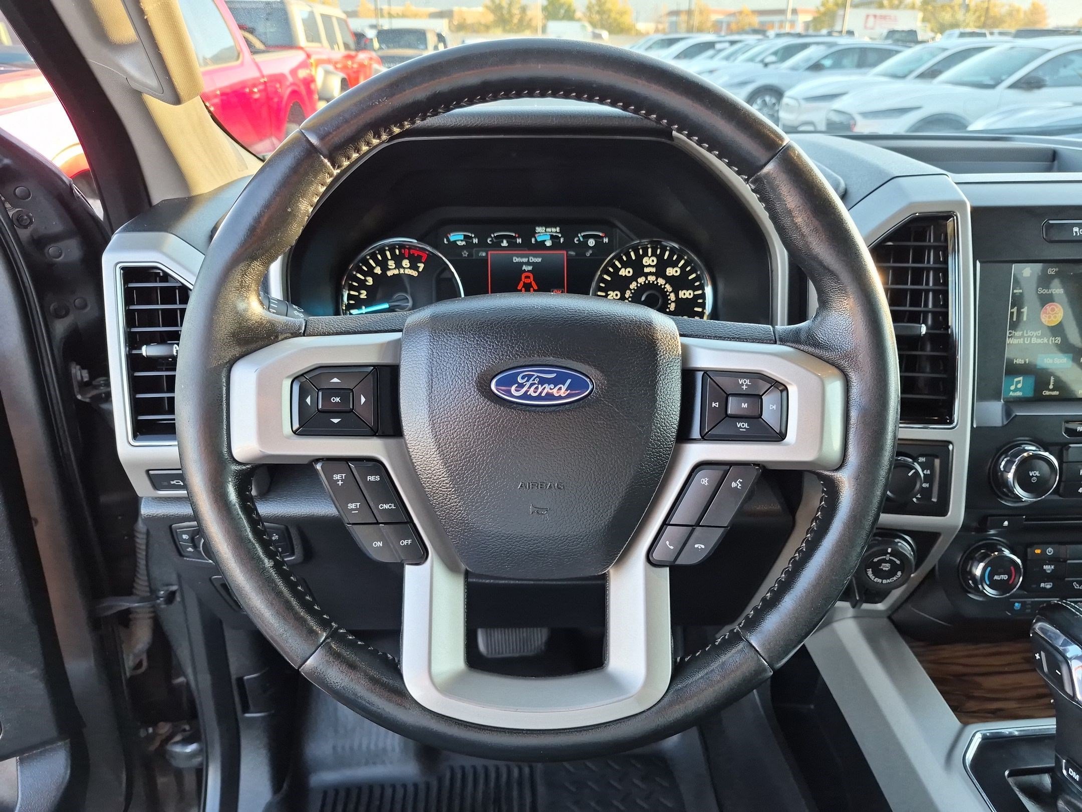 Used 2018 Magnetic Ford LARIAT image 16