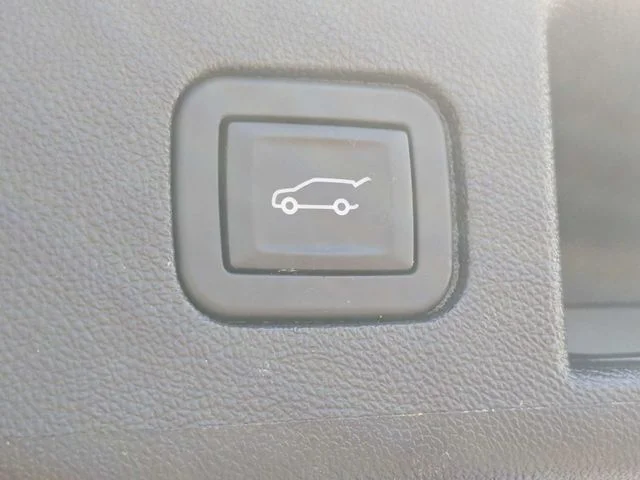 Used 2024 Blue Chevrolet LT image 13