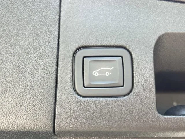 Used 2024 Stellar Black Metallic Cadillac Premium Luxury image 11