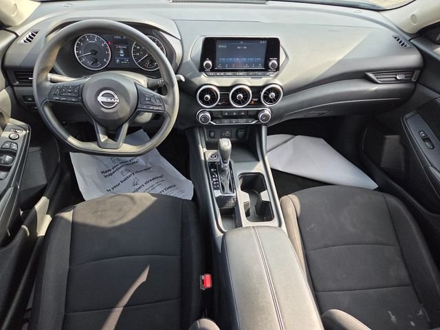 Used 2025 Gray Nissan S image 9