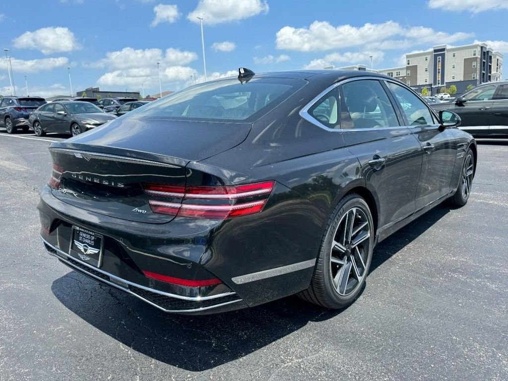 New 2026 Vik Black Genesis 2.5T Advanced image 3