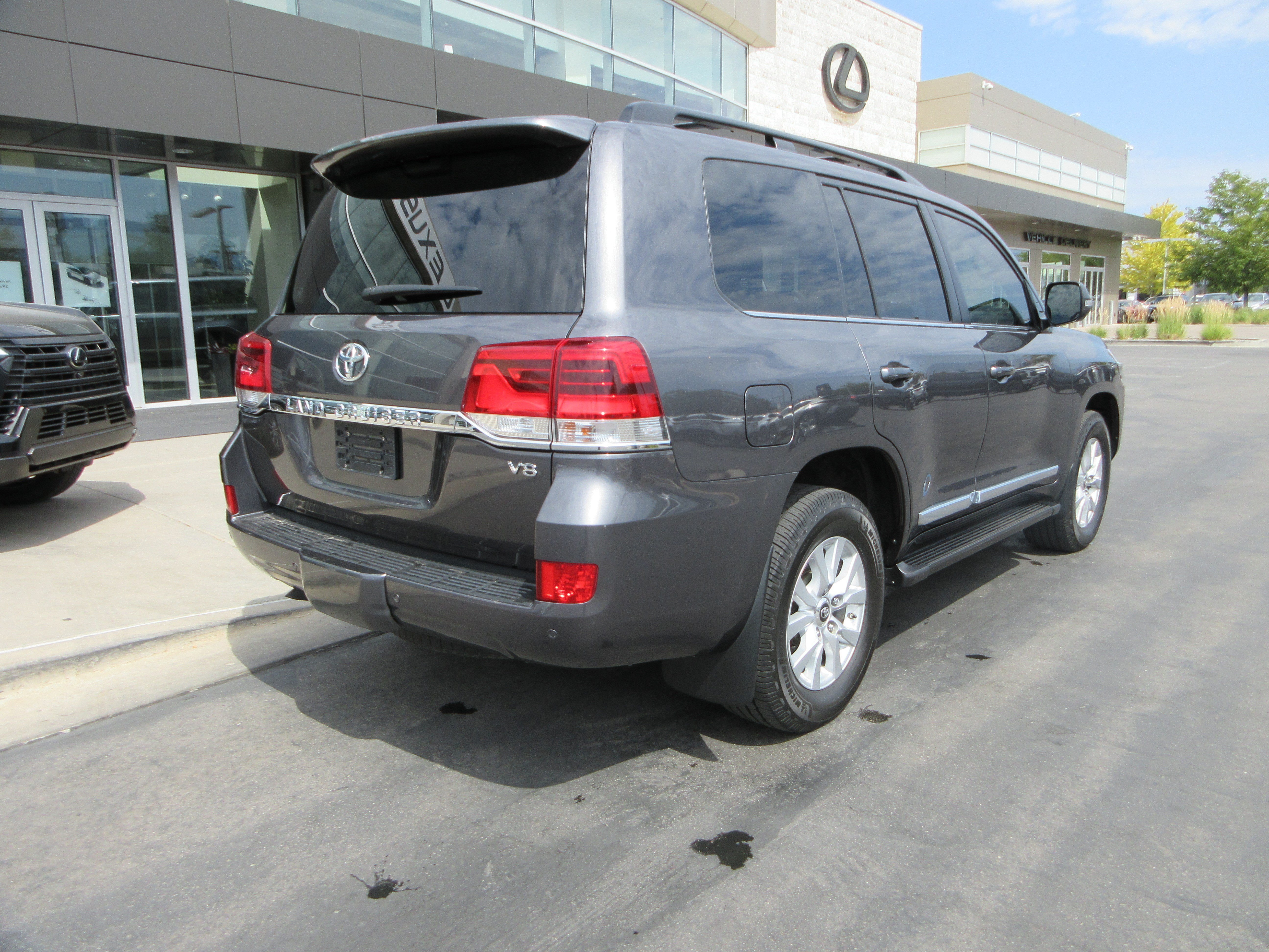 Used 2021 Magnetic Gray Metallic Toyota Base image 9