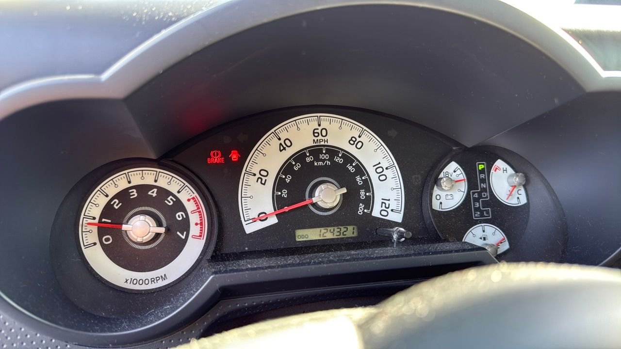 2008 Toyota FJ Cruiser Base photo 4