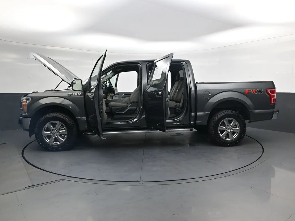 Used 2019 Gray Ford XLT image 37