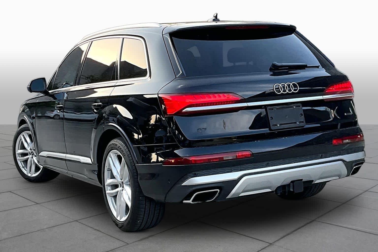 Used 2025 Mythos Black Metallic Audi Premium Plus image 11