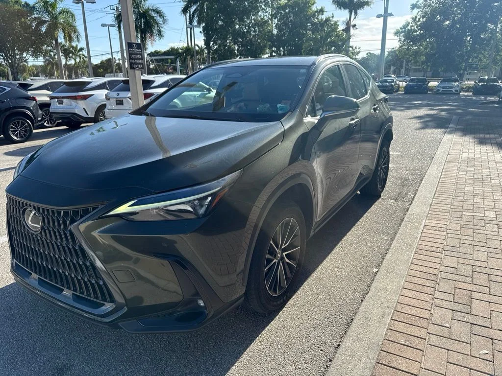 Certified Used 2024 Green Lexus 350 Premium image 2